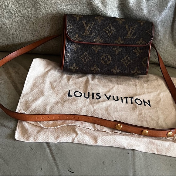 Authentic Louis Vuitton Monogram Pochette Florentine Waist Bag Belt S France - Picture 1 of 16